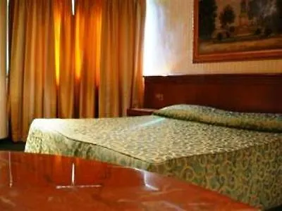 Clelia Palace 3* Róma
