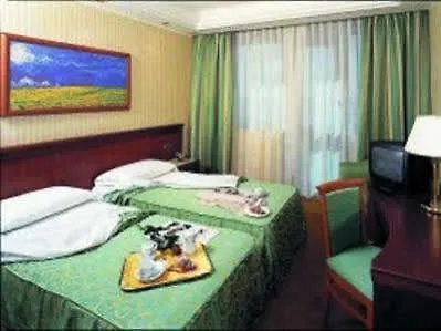 Clelia Palace Szálloda 3*
